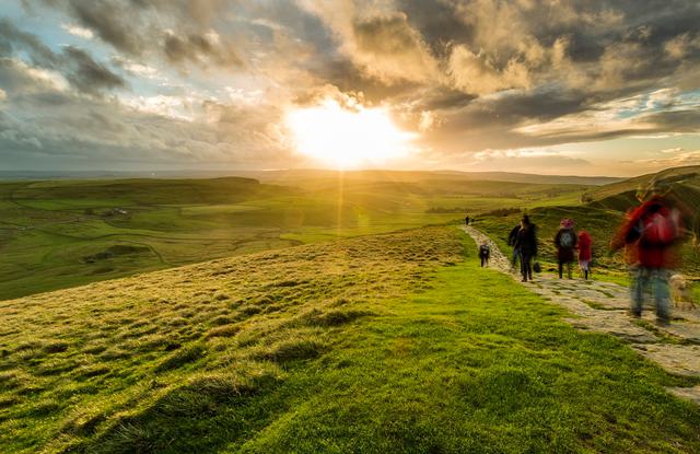 151220 Mam Tor sunset 001 1504 x720