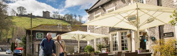 Castleton CREDIT Visit Peak District Derbyshire 2