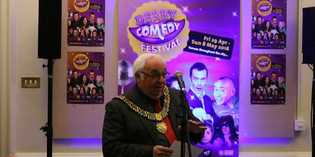 Derby Live 10 622240439