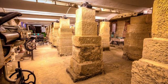 Strutts North Mill 4 1988596570