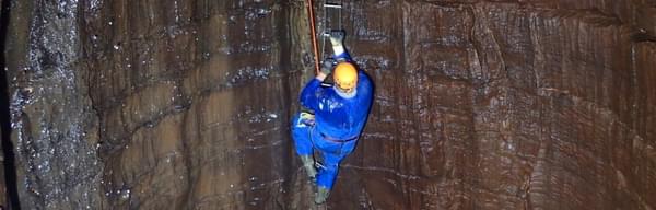 Vert Caving MPDD crop 2